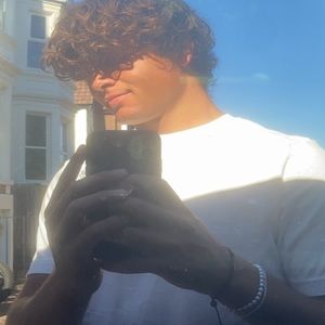 Meet your Posher, Alex